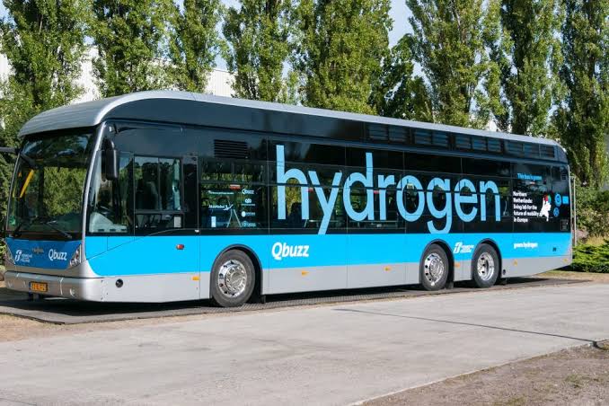 Conversion des bus diesel : L’Algérie lance un moteur à hydrogène vert