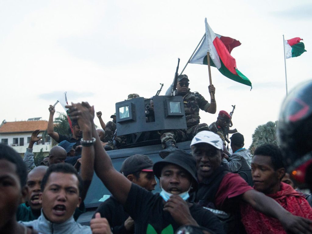 Manifestations au Madagascar : Rajolina dénonce une «tentative de prise de pouvoir»