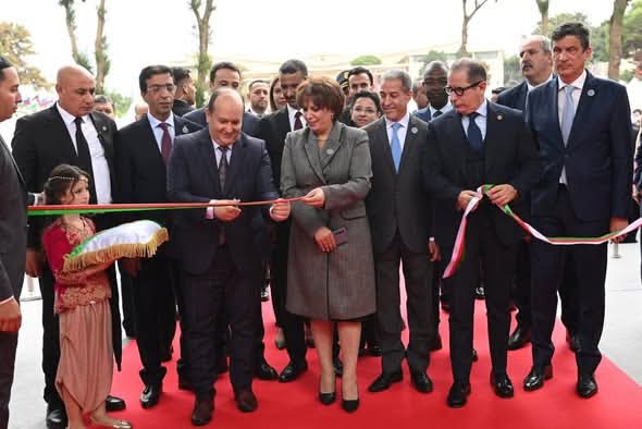 Sifi Ghrieb inaugure le SILA 2025 : La culture s’élève au rang de diplomatie