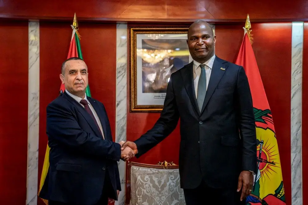 Mourad Adjal reçu par le président du Mozambique : Booster la coopération bilatérale
