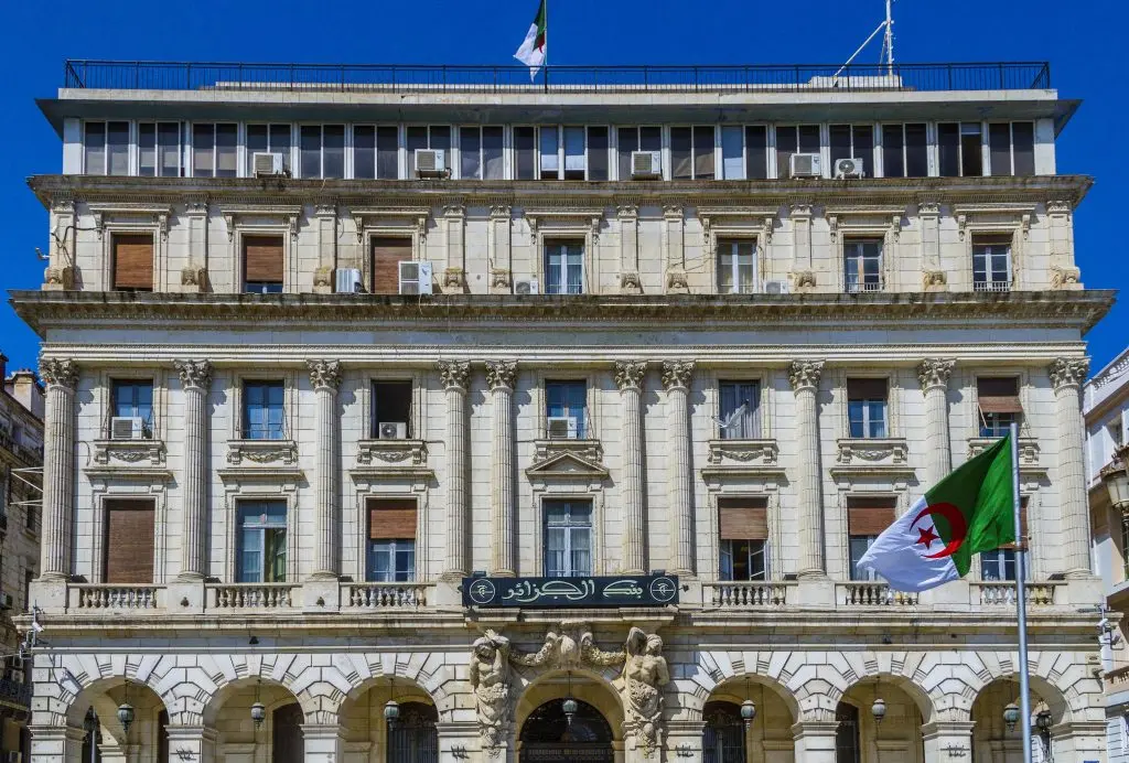 La Banque d’Algérie définit les lignes directrices d’identification et d’interdiction des opérations liées aux actifs virtuels