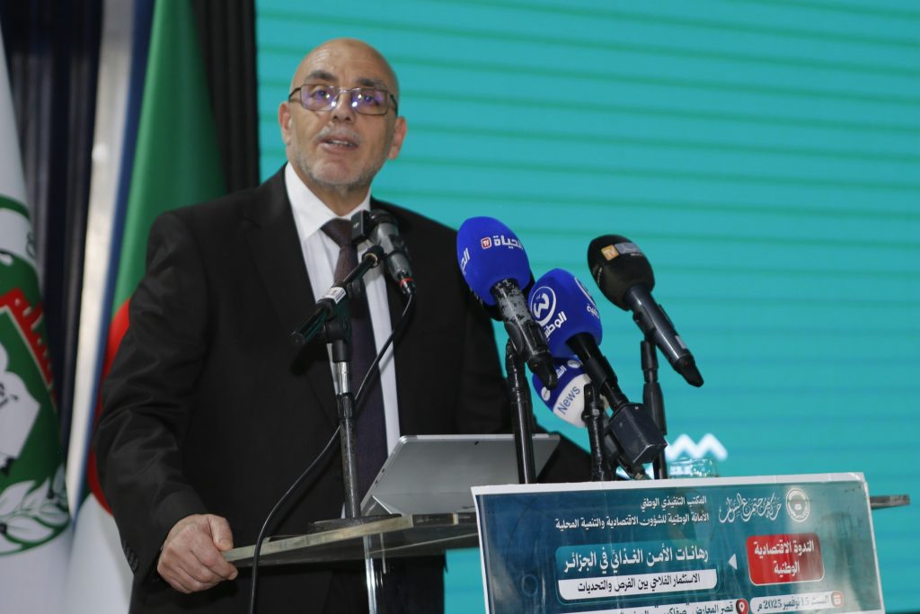 Abdelali Hassani Cherif : « Le débat se se limite pas au politique »
