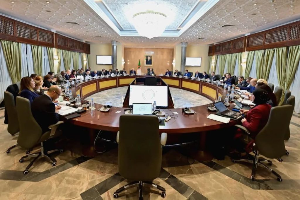 Réunion du gouvernement: Etude d’exposés relatifs à plusieurs secteurs