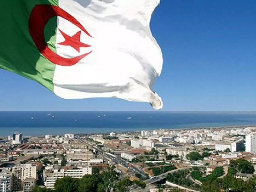 Algérie 2025 : Une année de consolidation stratégique Stabilité politique et continuité de l’Etat
