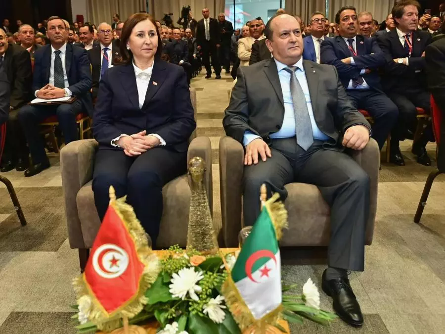 Ouverture à Tunis des travaux de la 23e session de la Grande Commission mixte algéro-tunisienne