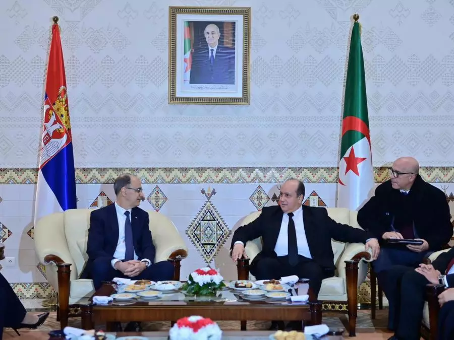 Le Premier ministre reçoit son homologue serbe