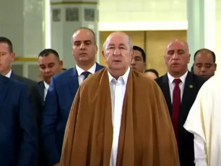Le président de la République accomplit la prière de l’Aïd El-Fitr à Djamaâ El-Djazaïr