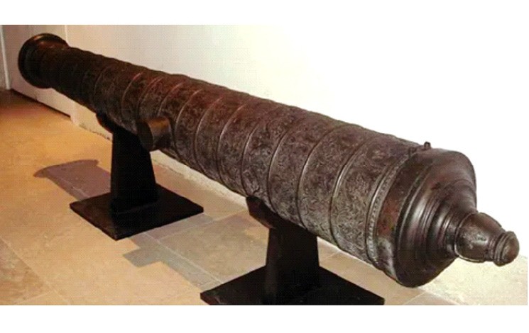 Restitution des biens culturels détenus en France: Les biens de l’émir Abdelkader exclus