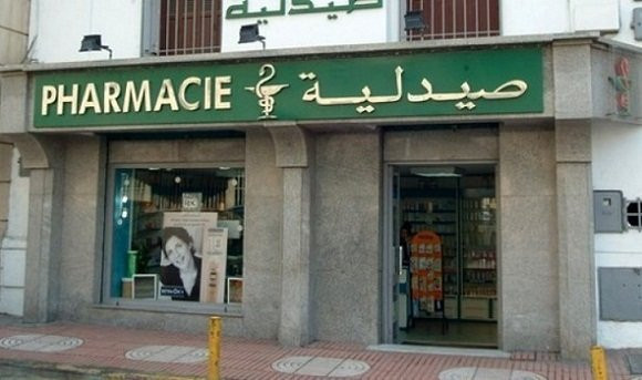 Établissements pharmaceutiques: Pas de fiscalité à jour, pas de licence