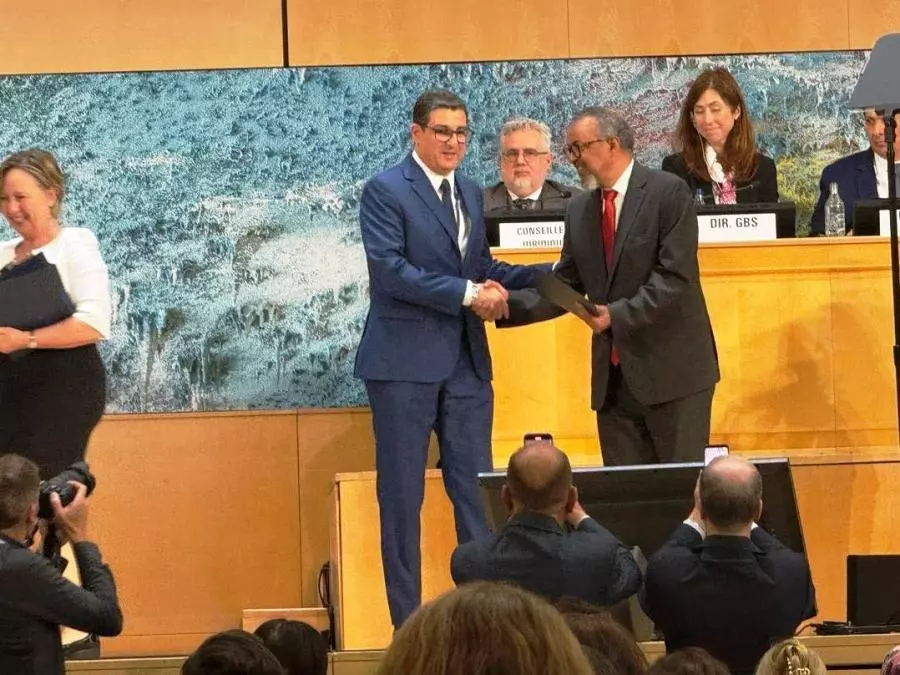 Elimination du trachome en tant que problème de santé publique : : l’Algérie reçoit le certificat officiel