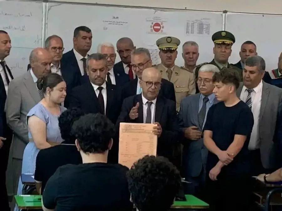 Baccalauréat : Coup d’envoi des épreuves depuis Tizi-Ouzou