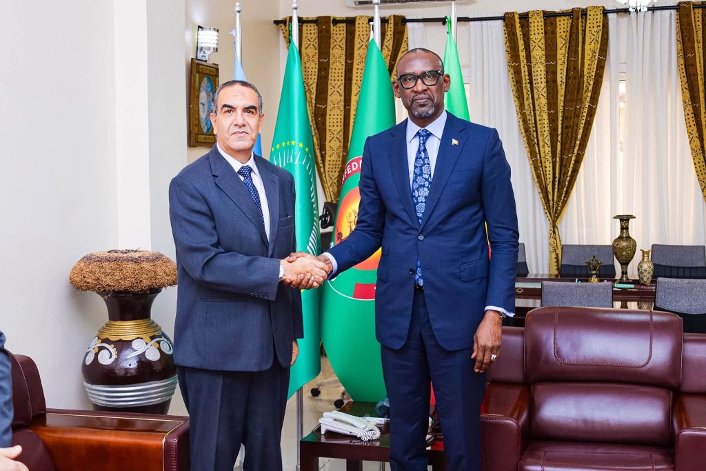 L’ambassadeur algérien à Bamako reçu par le ministre des Affaires étrangères: Une réconciliation au pas de course