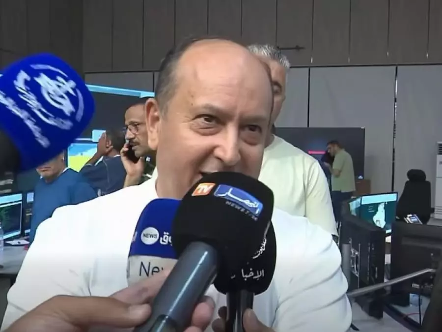 Le Premier ministre se rend au Centre de contrôle du réseau électrique national