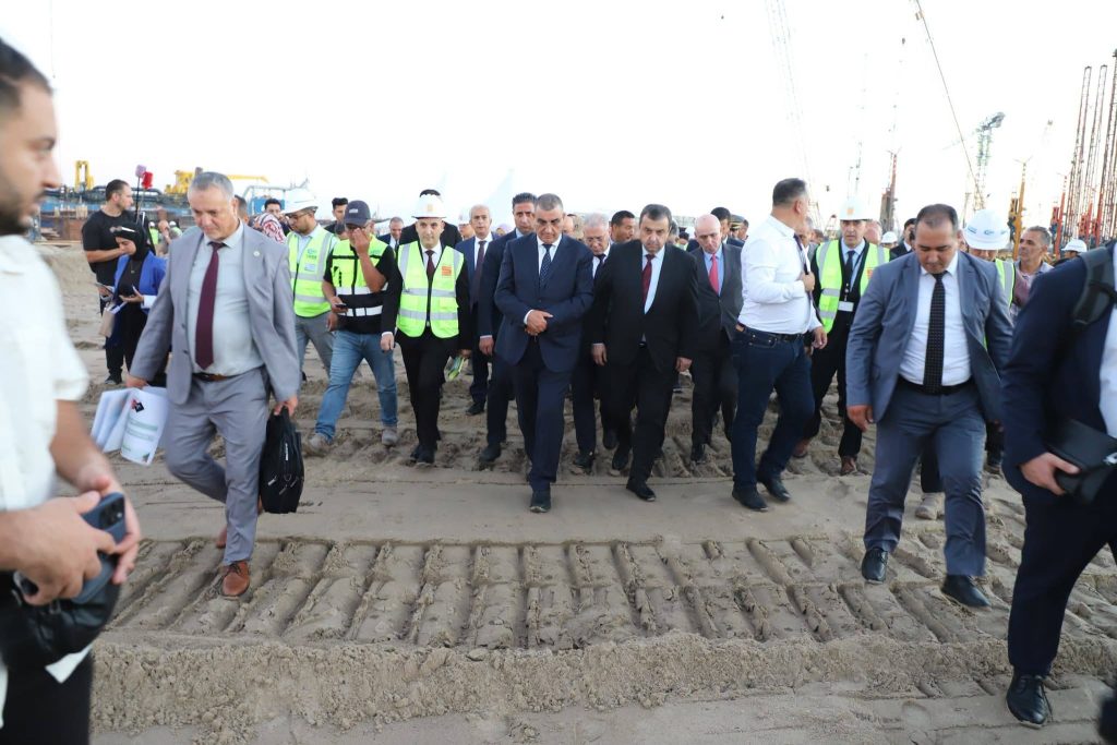 Mohamed Arkab supervise le lancement officiel des travaux de réalisation du projet de phosphate intégré