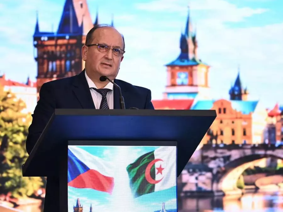 Algérie-République tchèque : M. Sifi Ghrieb appelle à explorer de nouveaux domaines de coopération